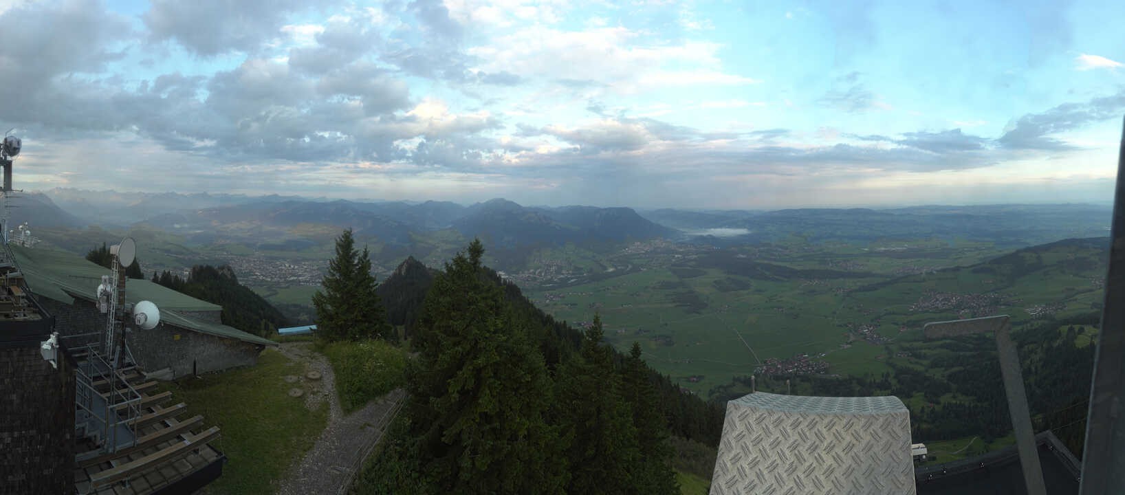 Archived image Webcam Grünten - View over Sonthofen and Immenstadt