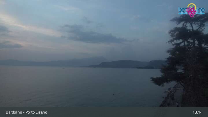 Archived image Webcam Bardolino - Lido Mirabello Beach