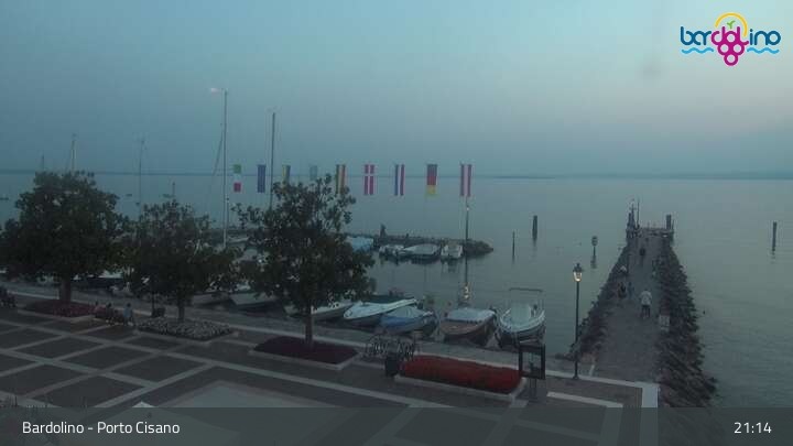 Archived image Webcam Bardolino - Lido Mirabello Beach
