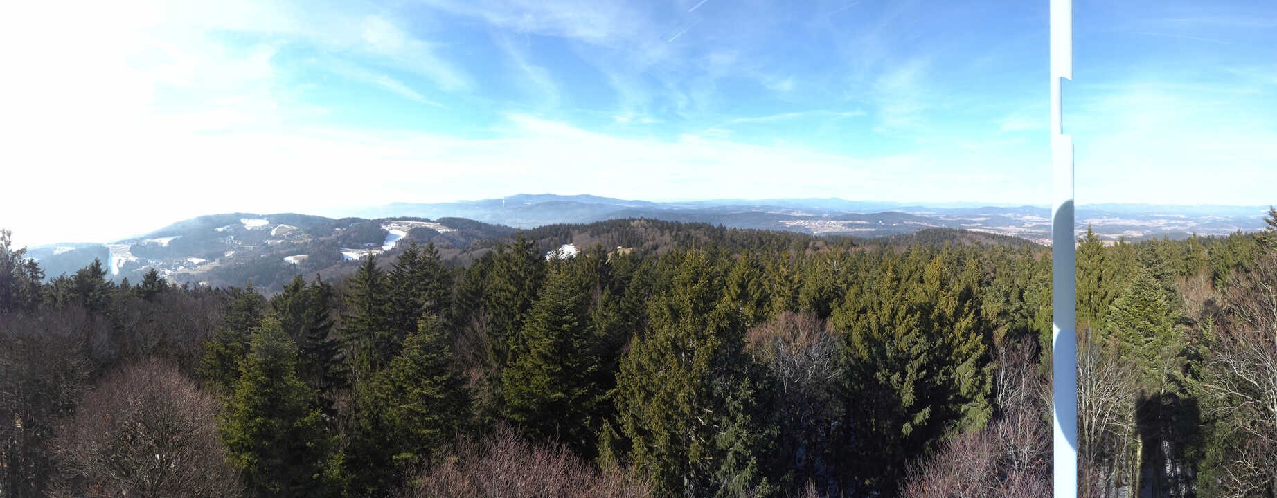 Archived image Webcam Lookout tower at Brotjacklriegel