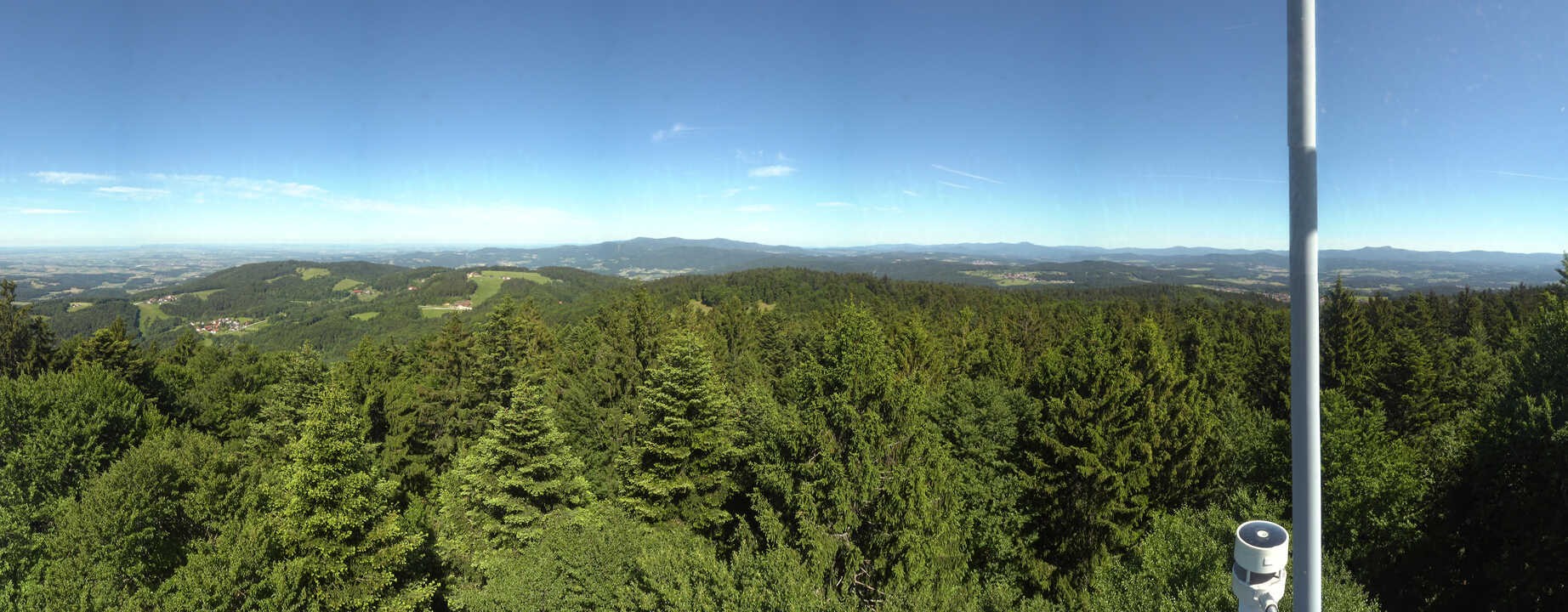 Archived image Webcam Lookout tower at Brotjacklriegel