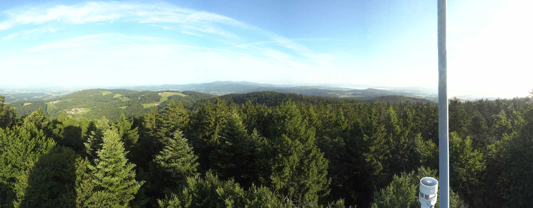 Archived image Webcam Lookout tower at Brotjacklriegel