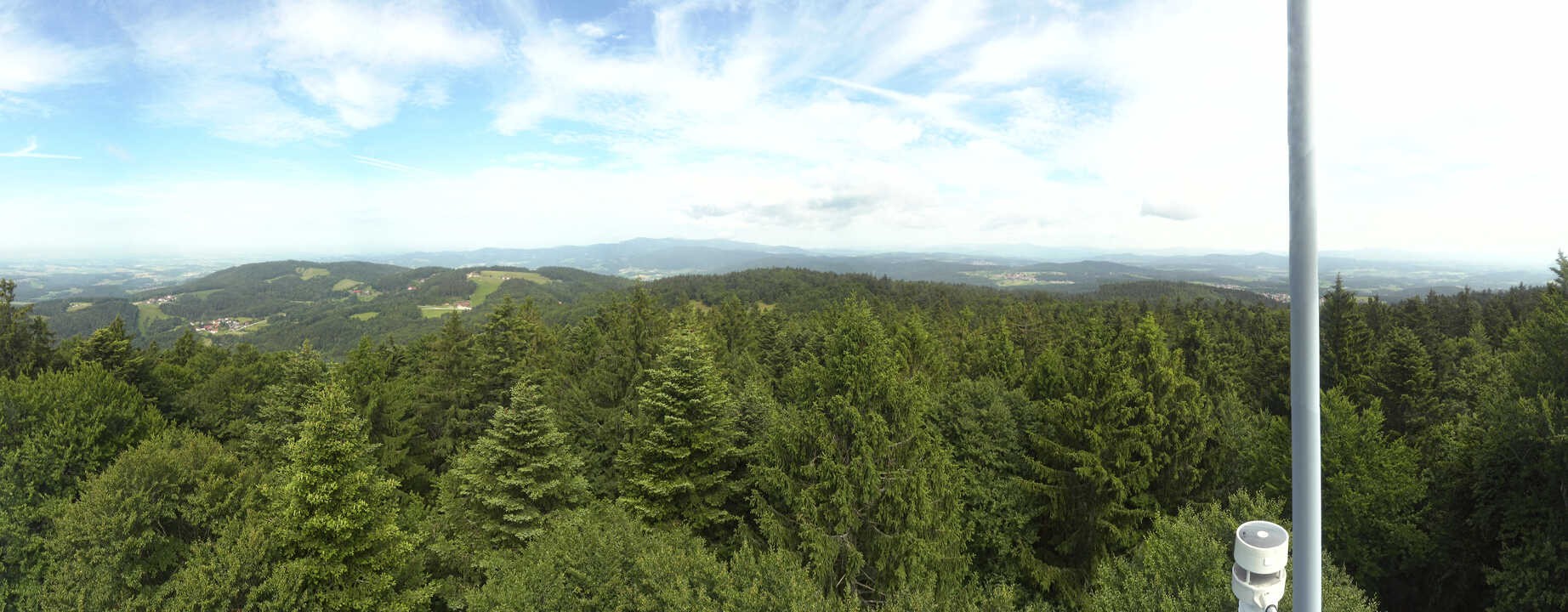 Archived image Webcam Lookout tower at Brotjacklriegel