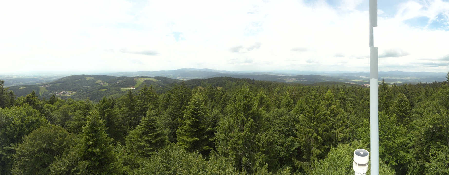 Archived image Webcam Lookout tower at Brotjacklriegel