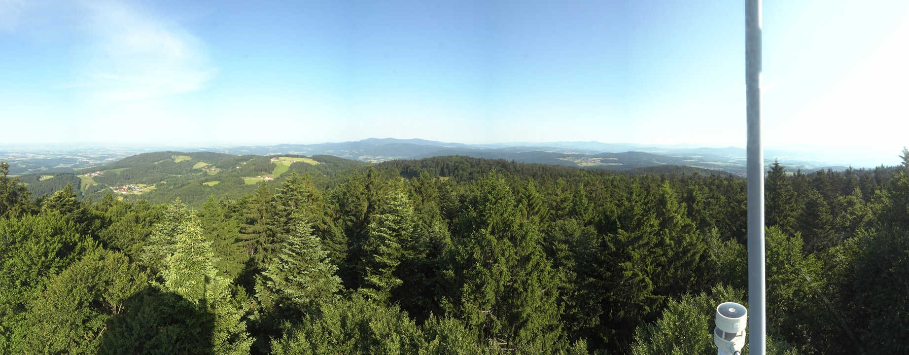 Archived image Webcam Lookout tower at Brotjacklriegel