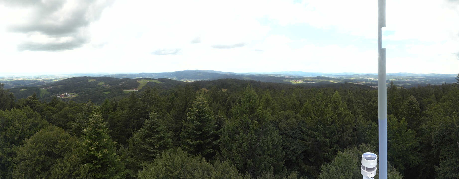Archived image Webcam Lookout tower at Brotjacklriegel