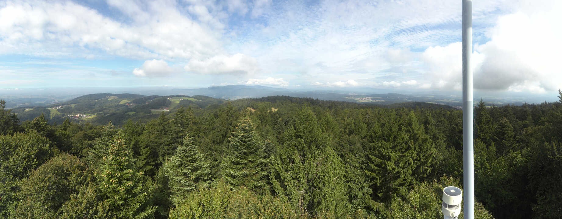 Archived image Webcam Lookout tower at Brotjacklriegel