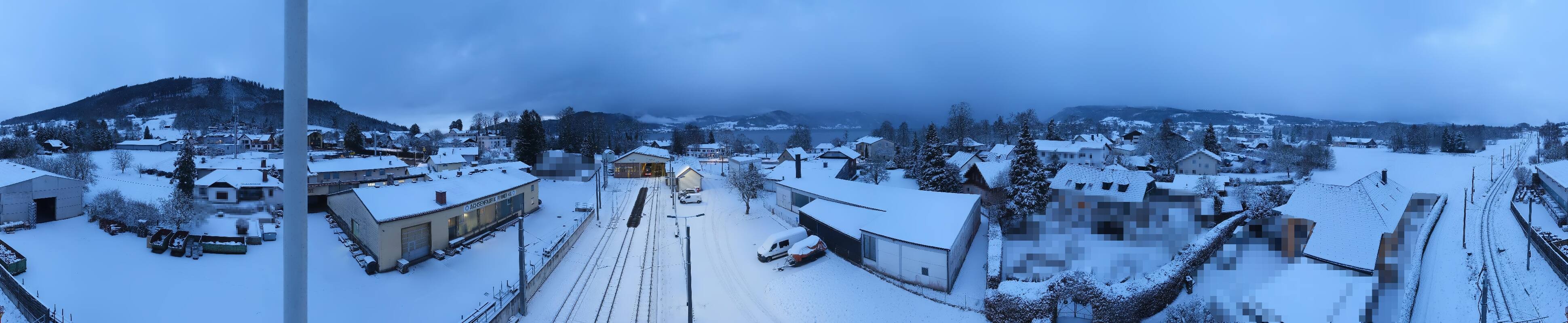 Archiv Foto Webcam Bahnhof am Attersee