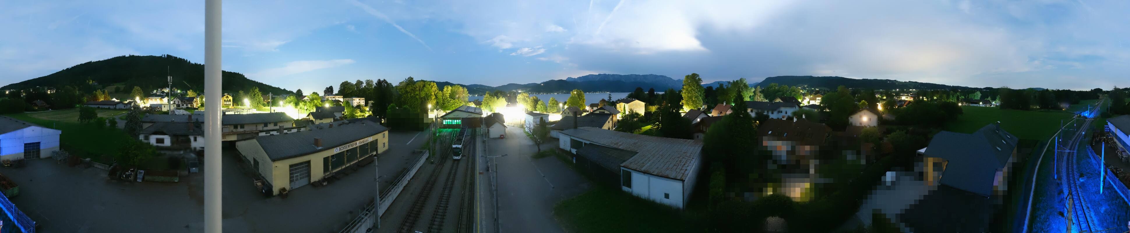 Archiv Foto Webcam Bahnhof am Attersee