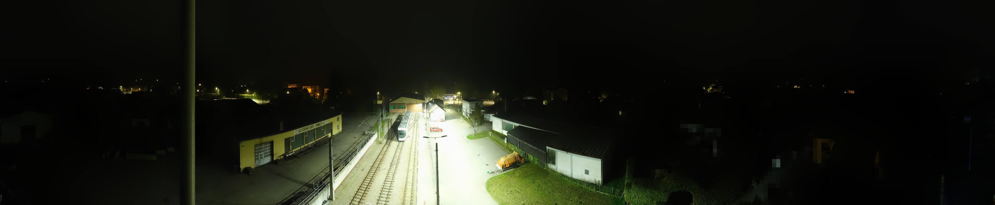 Archiv Foto Webcam Bahnhof am Attersee