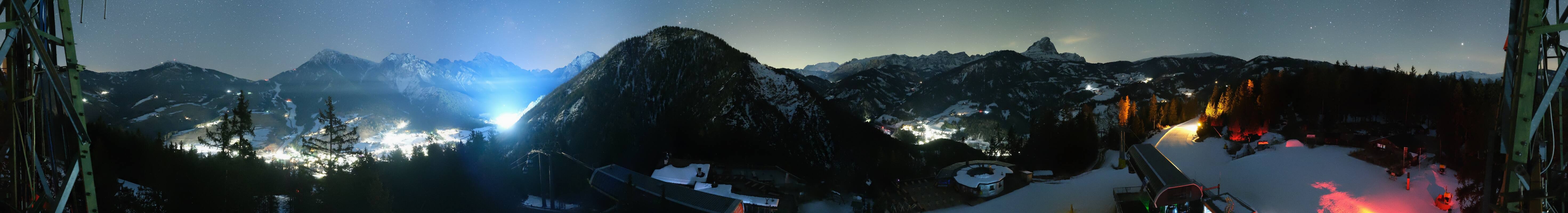 Archived image Webcam Mountain station Piz de Plaies at Kronplatz