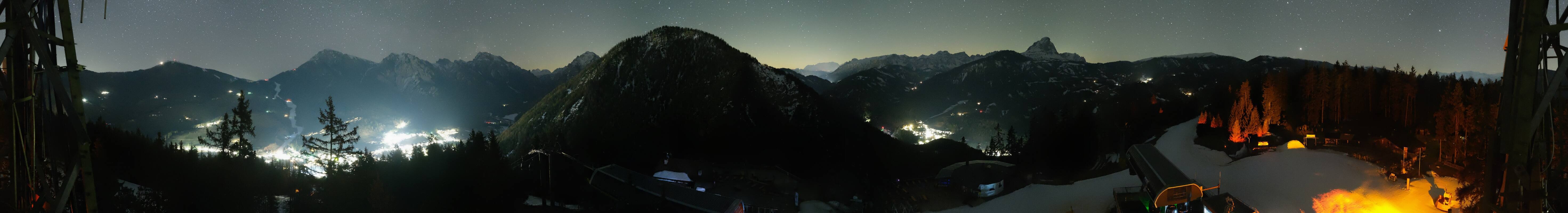 Archived image Webcam Mountain station Piz de Plaies at Kronplatz