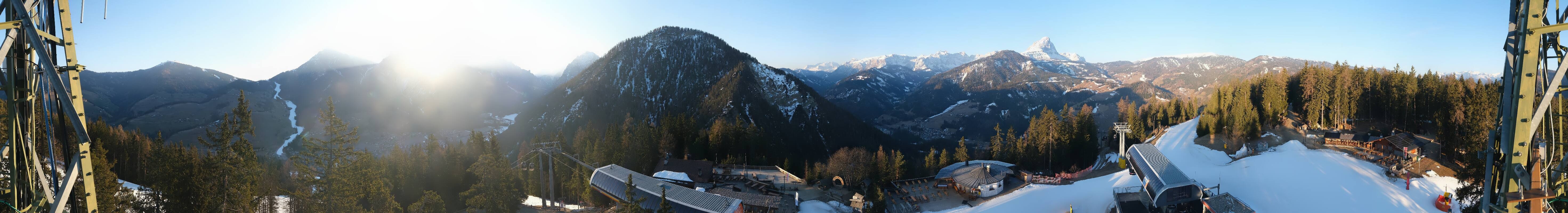 Archived image Webcam Mountain station Piz de Plaies at Kronplatz