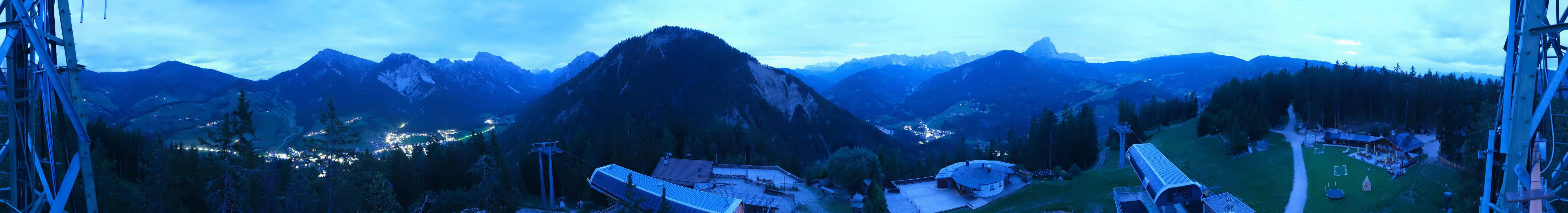 Archived image Webcam Mountain station Piz de Plaies at Kronplatz