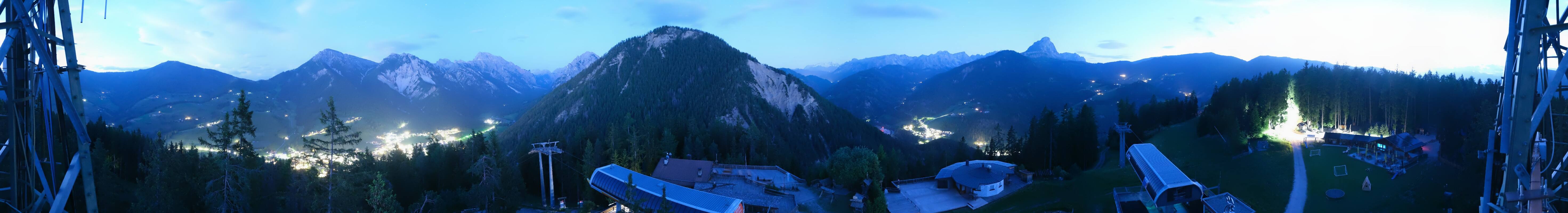 Archived image Webcam Mountain station Piz de Plaies at Kronplatz