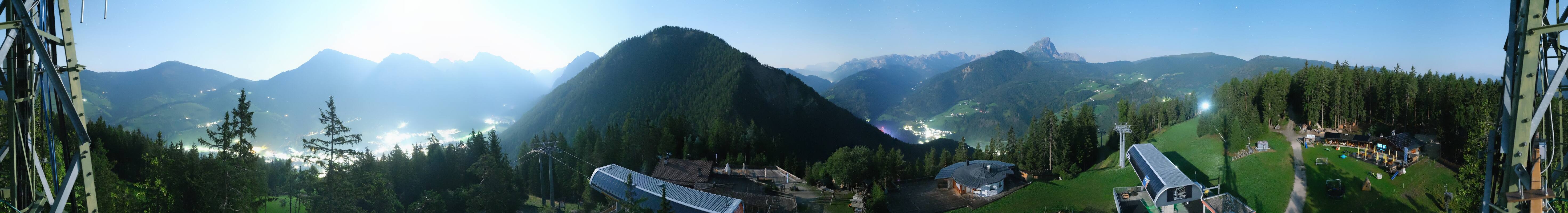Archived image Webcam Mountain station Piz de Plaies at Kronplatz