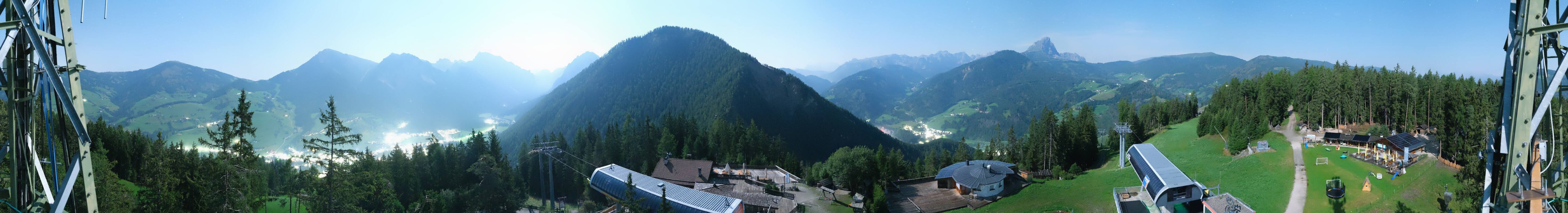 Archived image Webcam Mountain station Piz de Plaies at Kronplatz