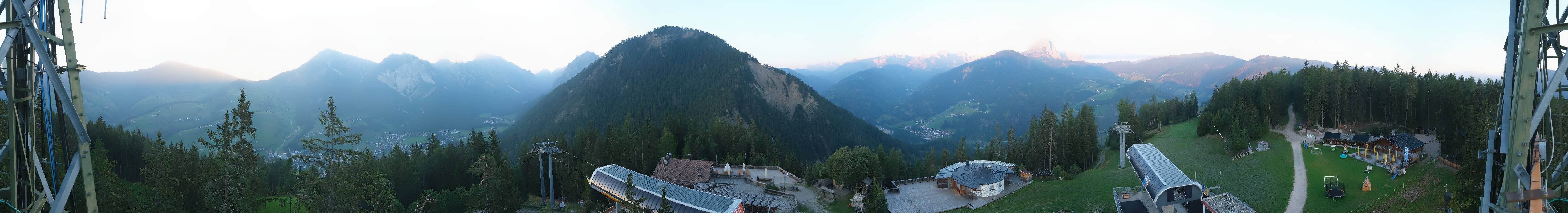 Archived image Webcam Mountain station Piz de Plaies at Kronplatz