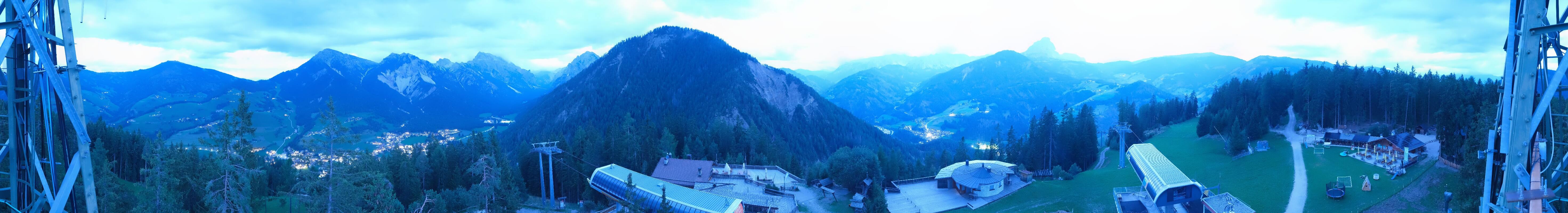 Archived image Webcam Mountain station Piz de Plaies at Kronplatz