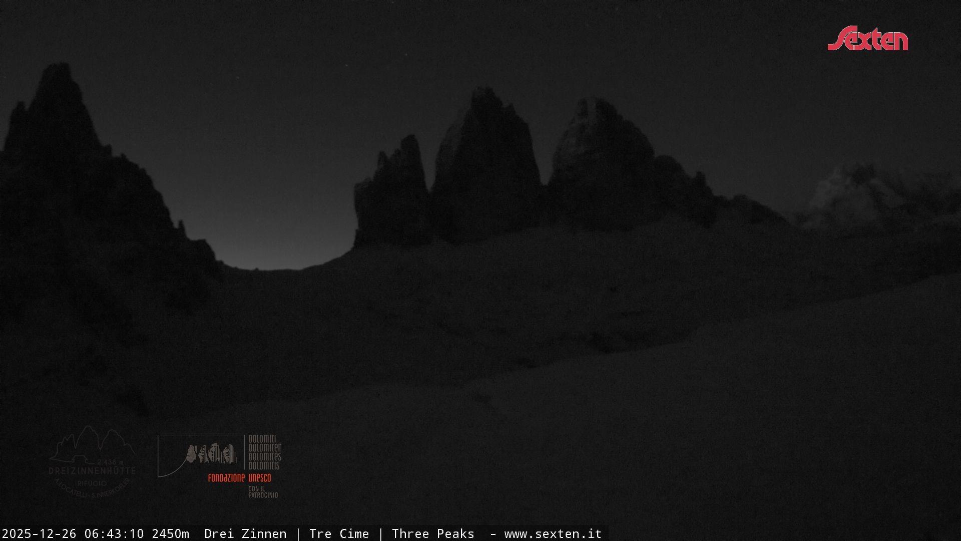 Archiv Foto Webcam Blick auf die 3 Zinnen von der Dreizinnenhütte