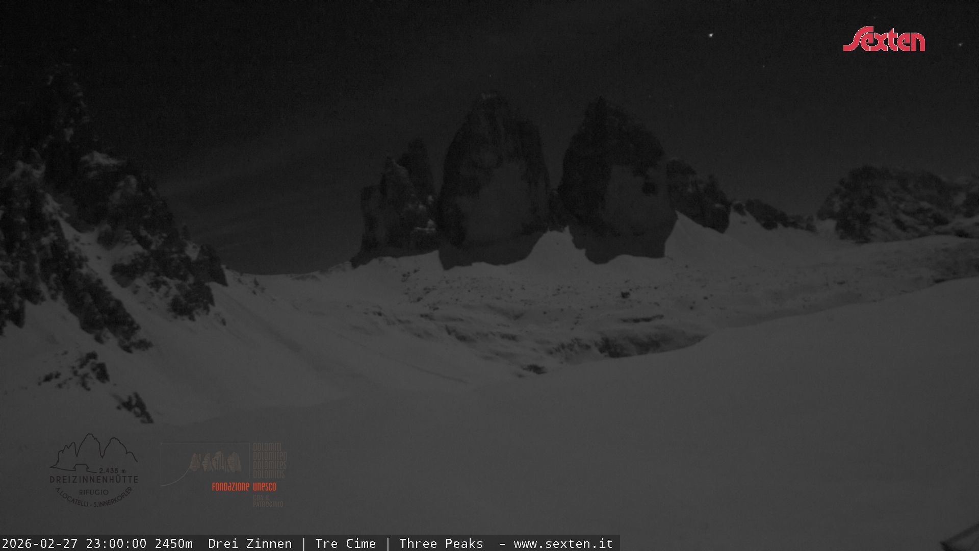 Archived image Webcam Dolomites South Tyrol: Mountain Hut Antonio Locatelli