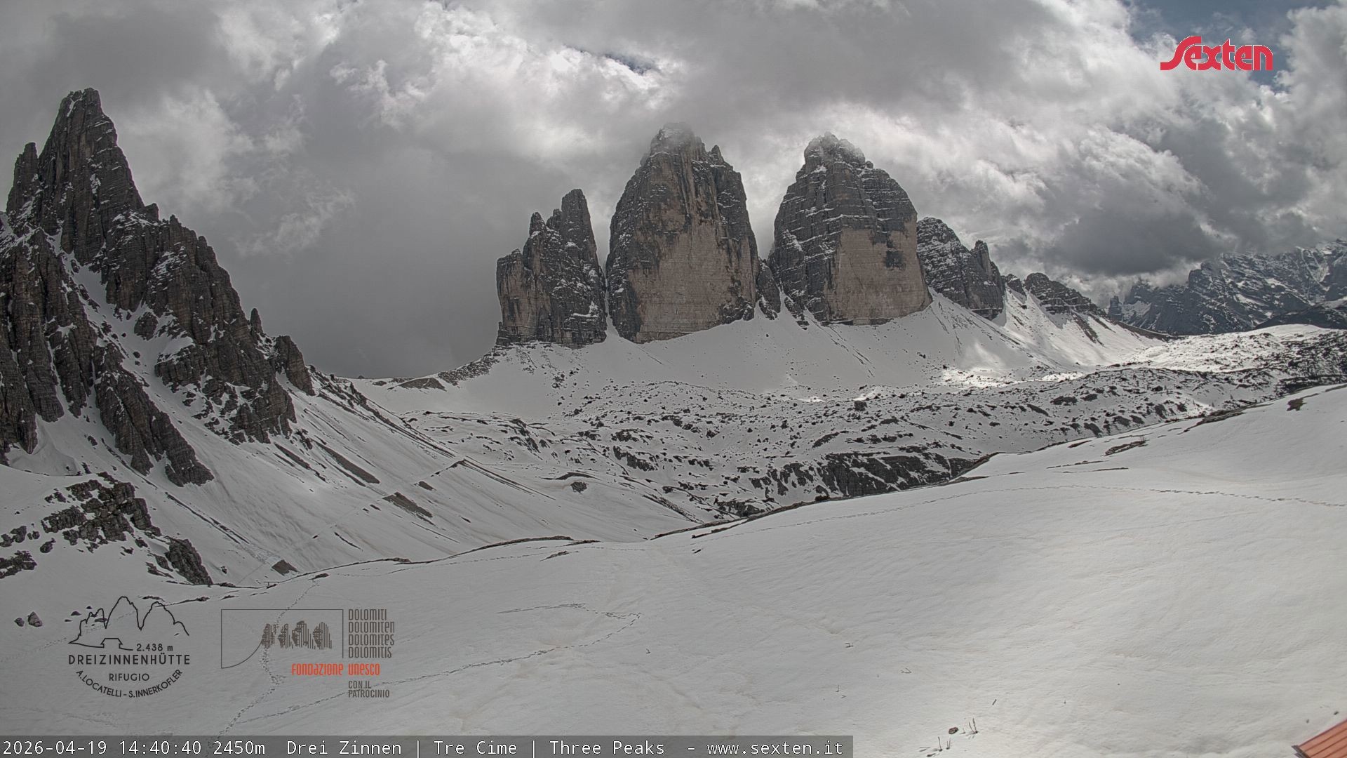 Archiv Foto Webcam Blick auf die 3 Zinnen von der Dreizinnenhütte