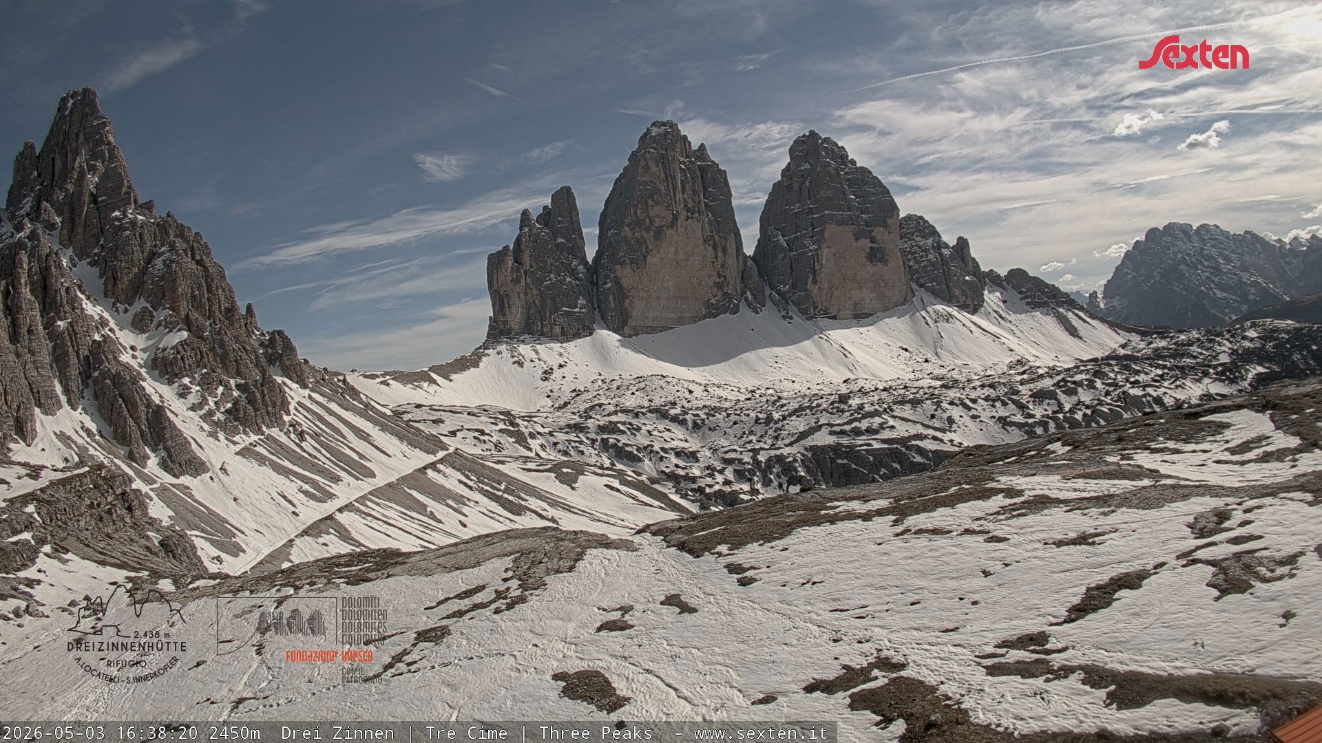 Archived image Webcam Dolomites South Tyrol: Mountain Hut Antonio Locatelli