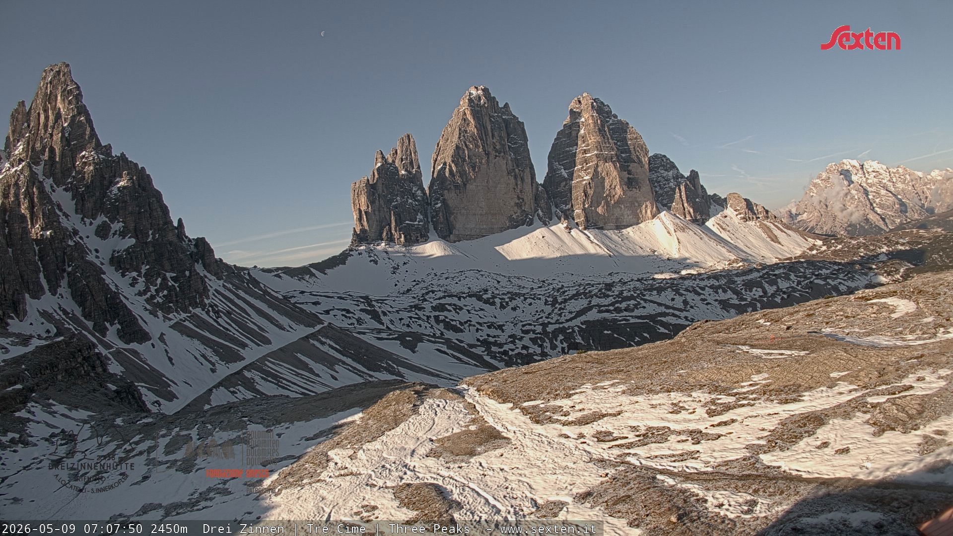 Archiv Foto Webcam Blick auf die 3 Zinnen von der Dreizinnenhütte