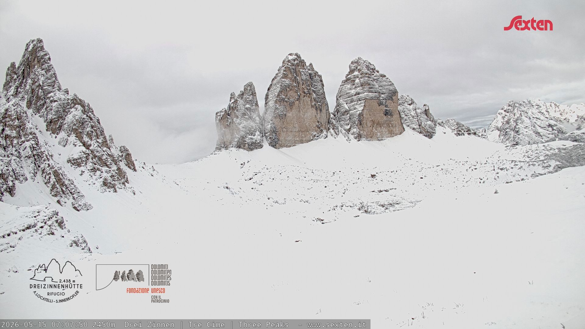 Archiv Foto Webcam Blick auf die 3 Zinnen von der Dreizinnenhütte