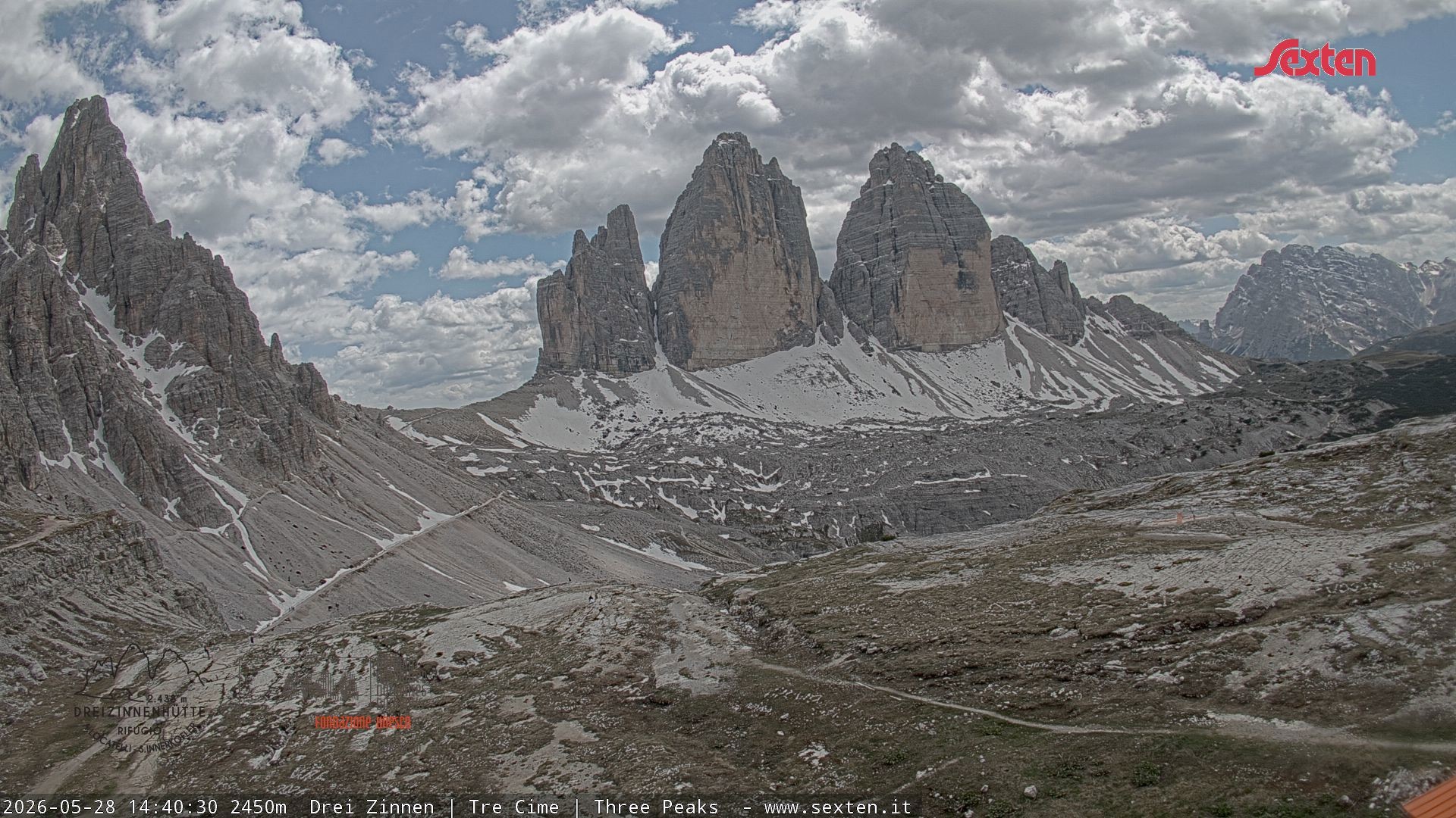 Archiv Foto Webcam Blick auf die 3 Zinnen von der Dreizinnenhütte
