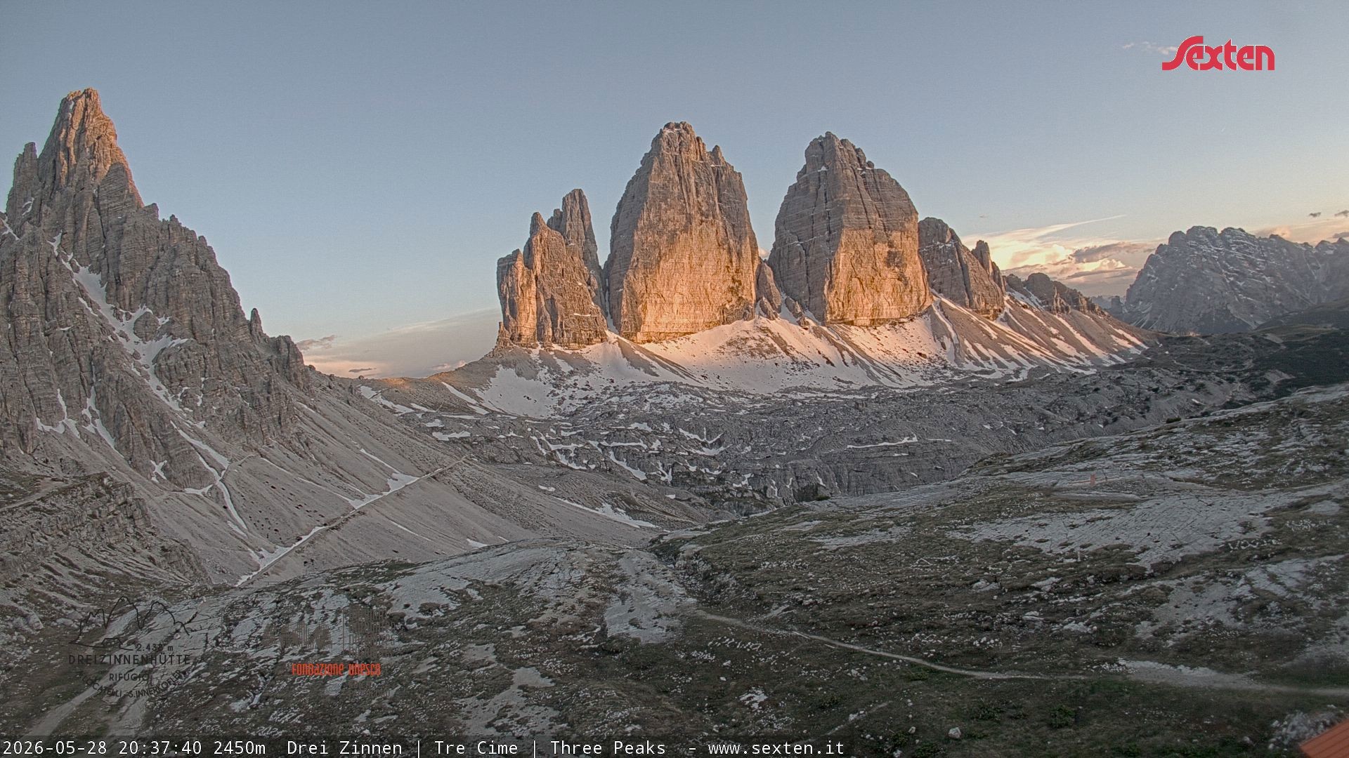 Archiv Foto Webcam Blick auf die 3 Zinnen von der Dreizinnenhütte