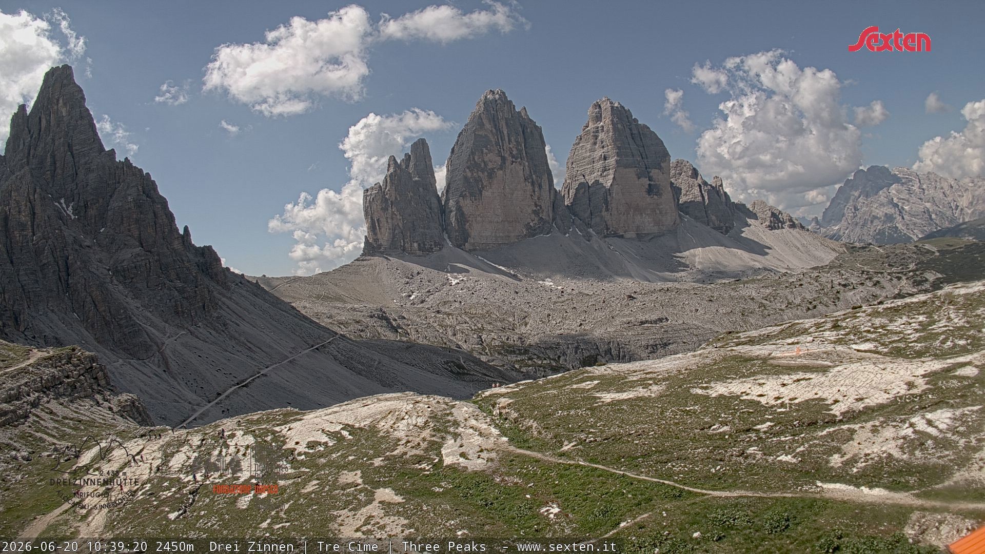 Archiv Foto Webcam Blick auf die 3 Zinnen von der Dreizinnenhütte