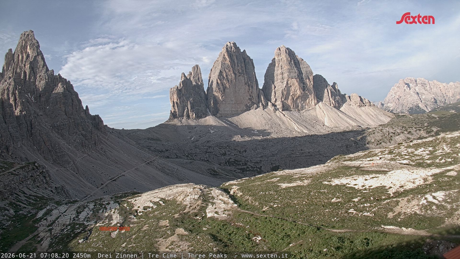 Archiv Foto Webcam Blick auf die 3 Zinnen von der Dreizinnenhütte