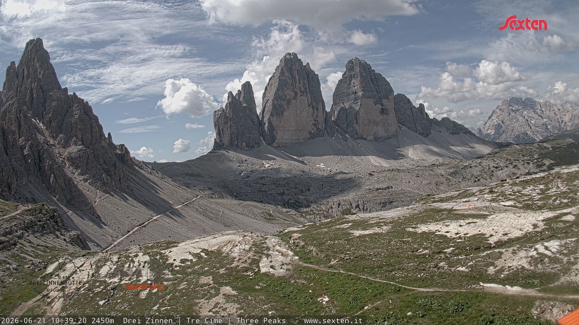 Archiv Foto Webcam Blick auf die 3 Zinnen von der Dreizinnenhütte