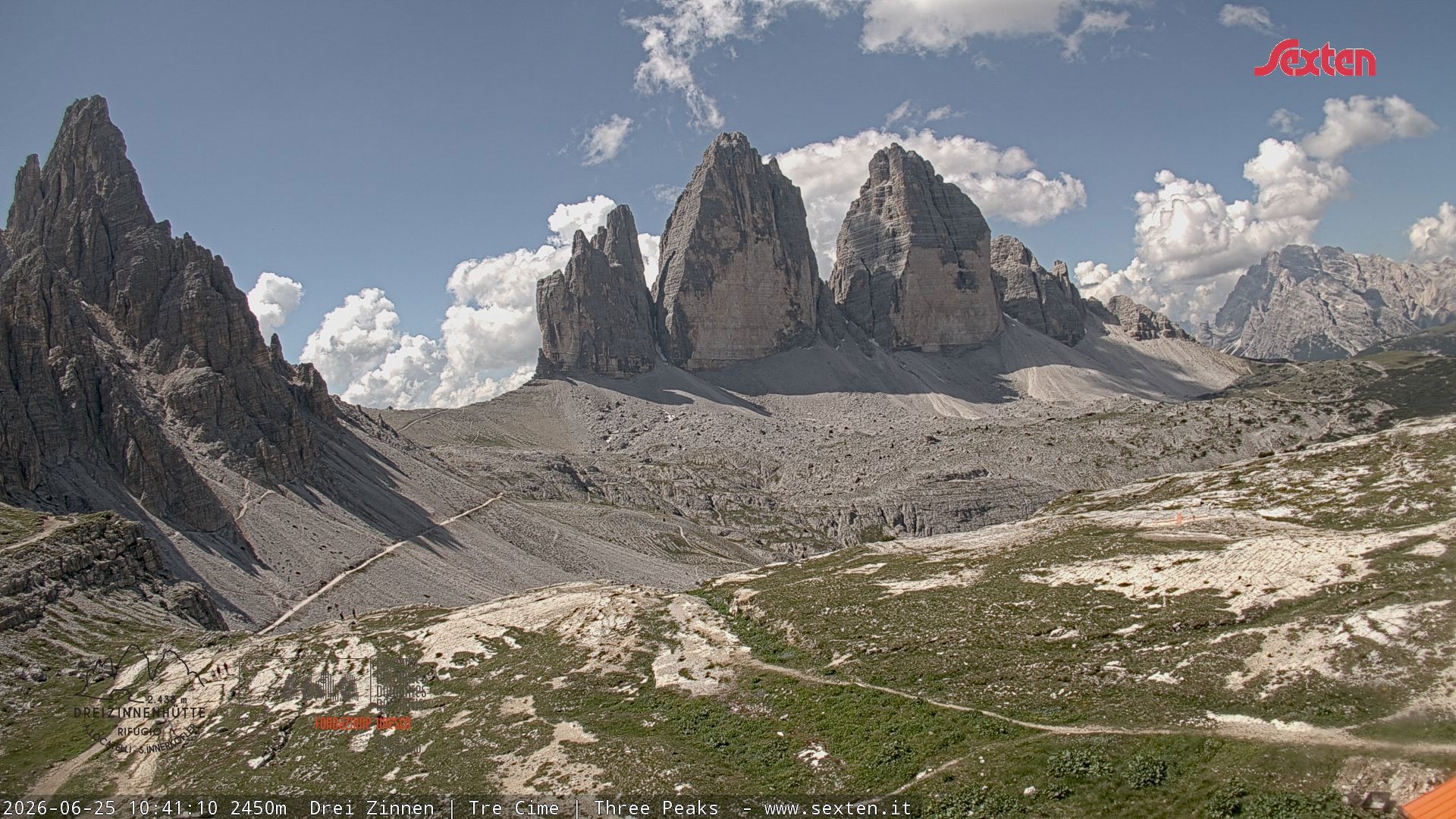 Archiv Foto Webcam Blick auf die 3 Zinnen von der Dreizinnenhütte