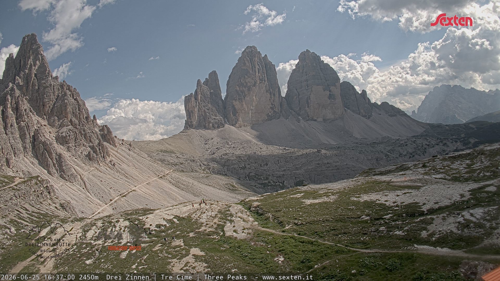 Archiv Foto Webcam Blick auf die 3 Zinnen von der Dreizinnenhütte
