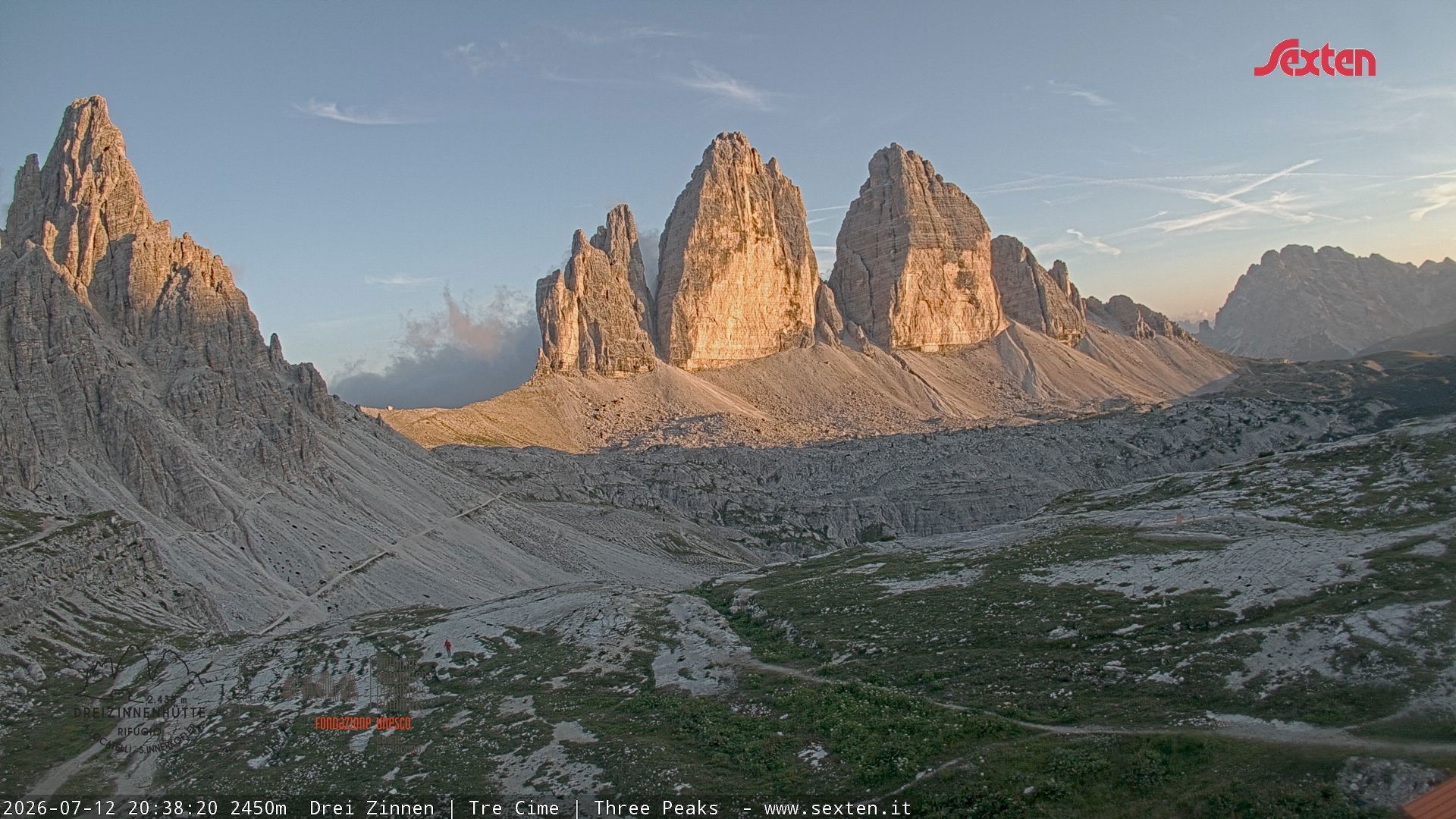 Archiv Foto Webcam Blick auf die 3 Zinnen von der Dreizinnenhütte