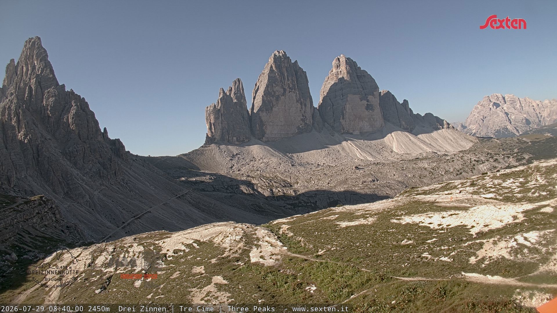 Archiv Foto Webcam Blick auf die 3 Zinnen von der Dreizinnenhütte