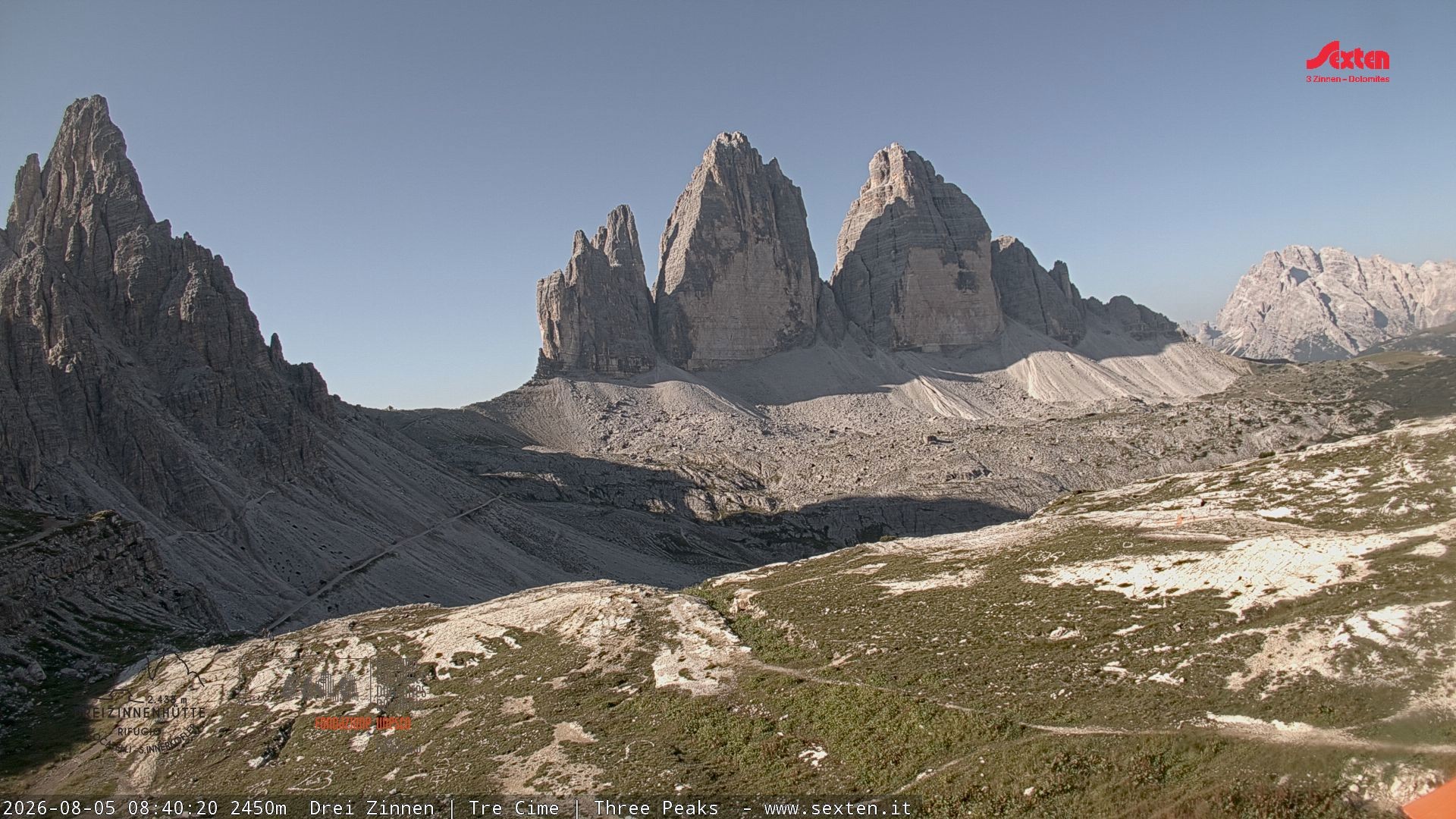 Archiv Foto Webcam Blick auf die 3 Zinnen von der Dreizinnenhütte