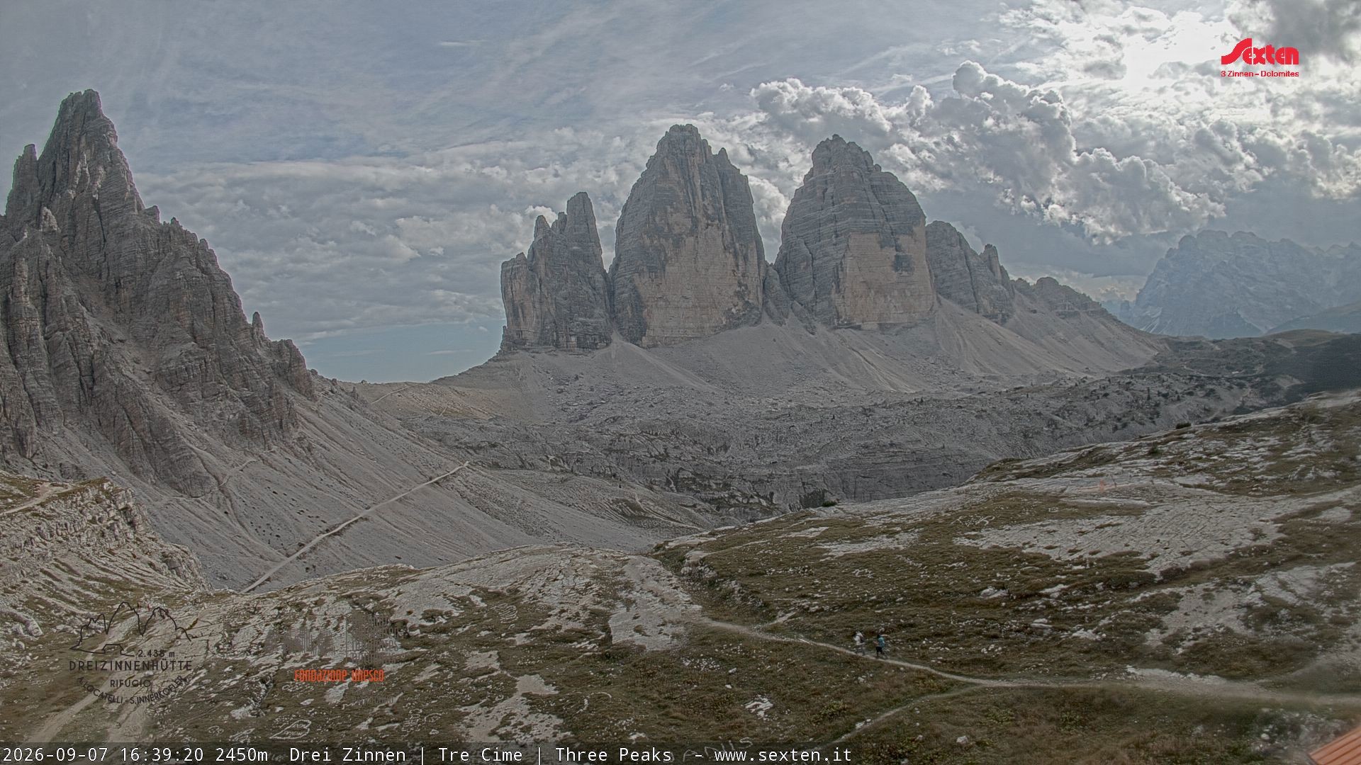 Archiv Foto Webcam Blick auf die 3 Zinnen von der Dreizinnenhütte