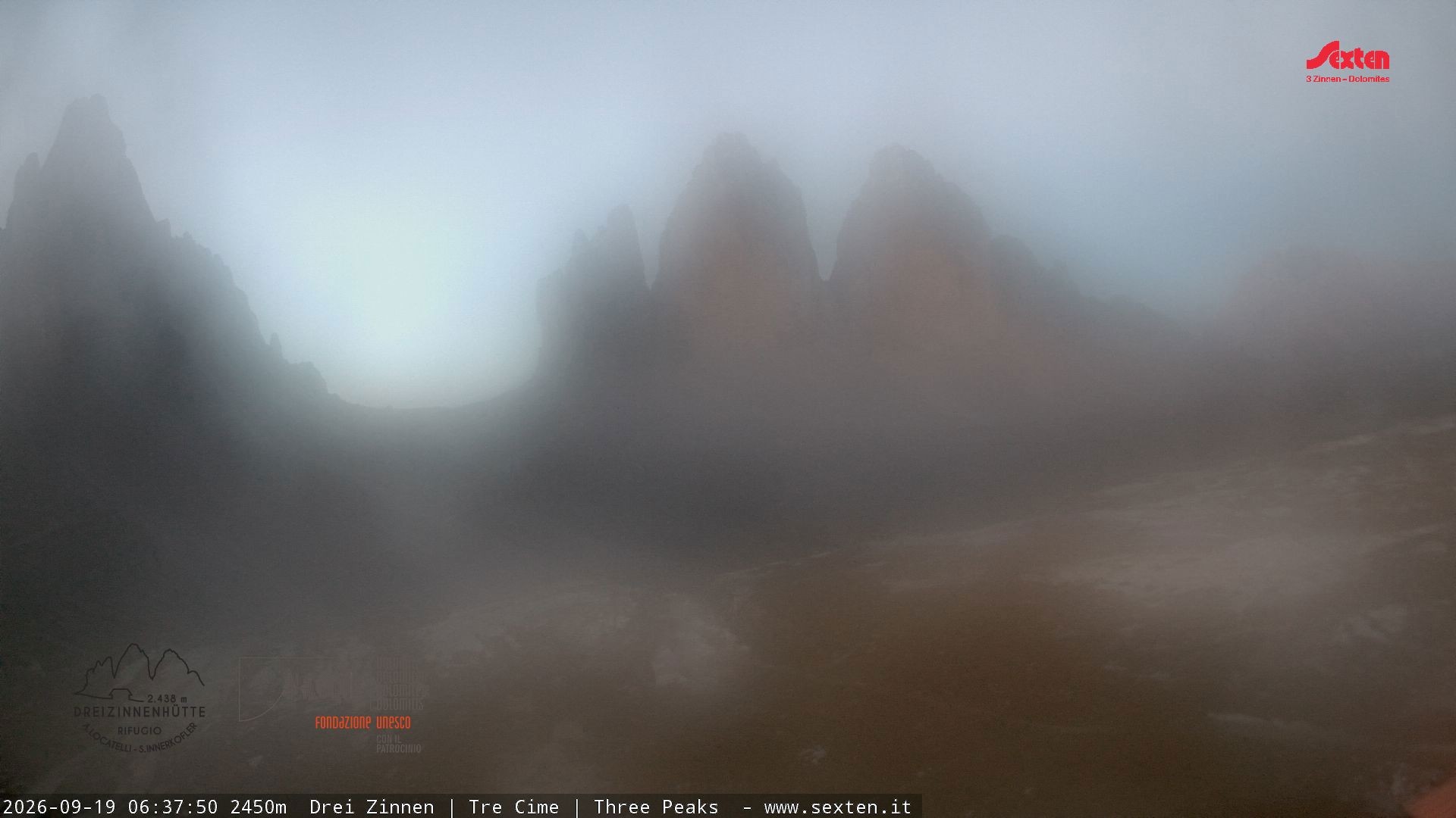 Archiv Foto Webcam Blick auf die 3 Zinnen von der Dreizinnenhütte
