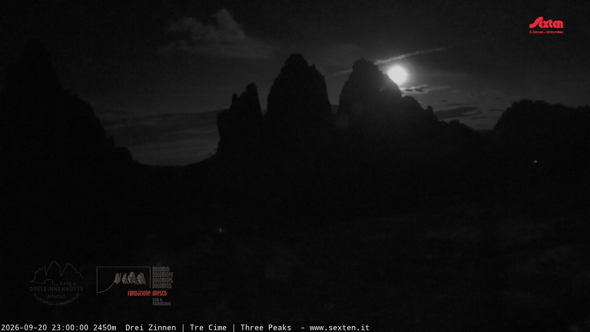 Archiv Foto Webcam Blick auf die 3 Zinnen von der Dreizinnenhütte