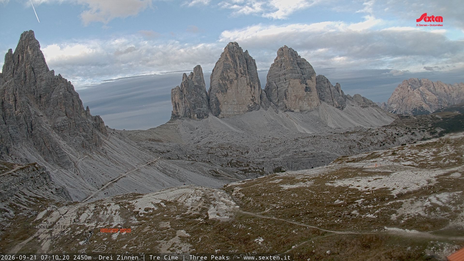 Archiv Foto Webcam Blick auf die 3 Zinnen von der Dreizinnenhütte