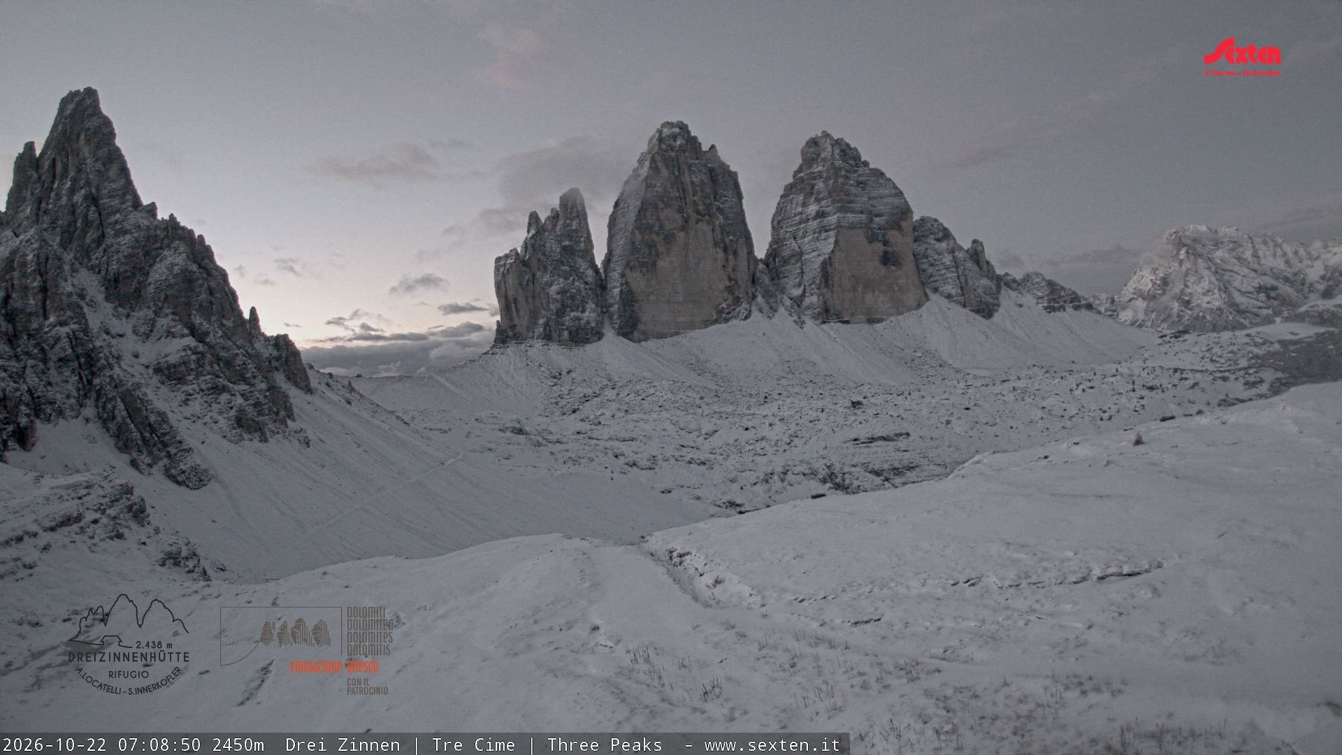 Archiv Foto Webcam Blick auf die 3 Zinnen von der Dreizinnenhütte
