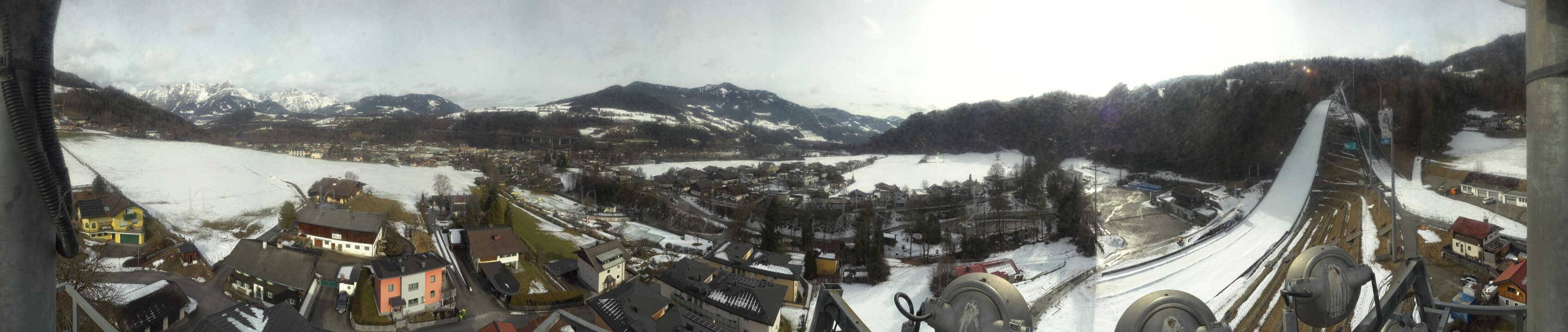 Archived image Webcam Bischofshofen - Village and Ski Jumping Area
