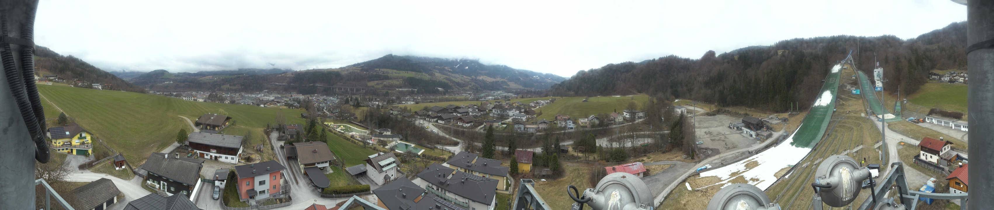 Archived image Webcam Bischofshofen - Village and Ski Jumping Area