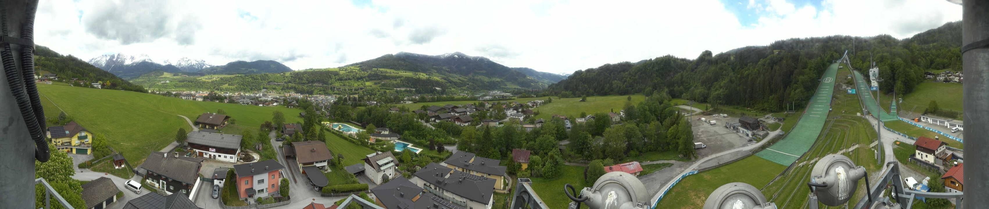 Archived image Webcam Bischofshofen - Village and Ski Jumping Area