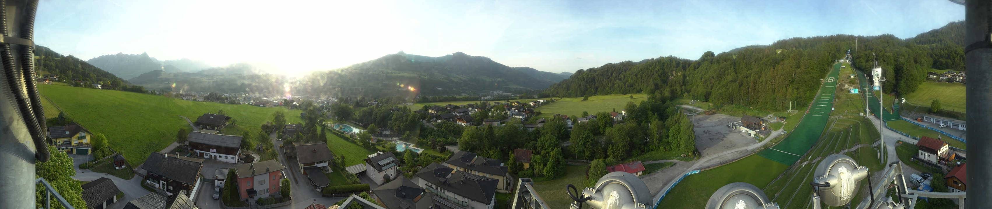 Archived image Webcam Bischofshofen - Village and Ski Jumping Area