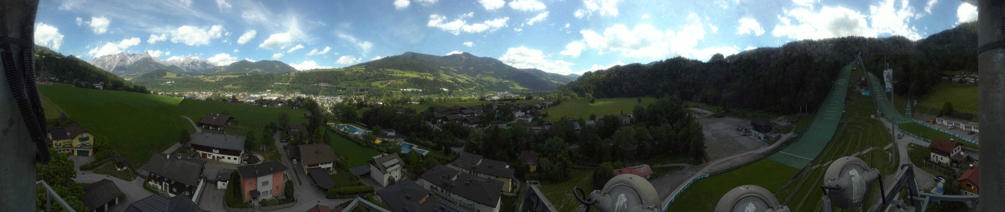 Archived image Webcam Bischofshofen - Village and Ski Jumping Area
