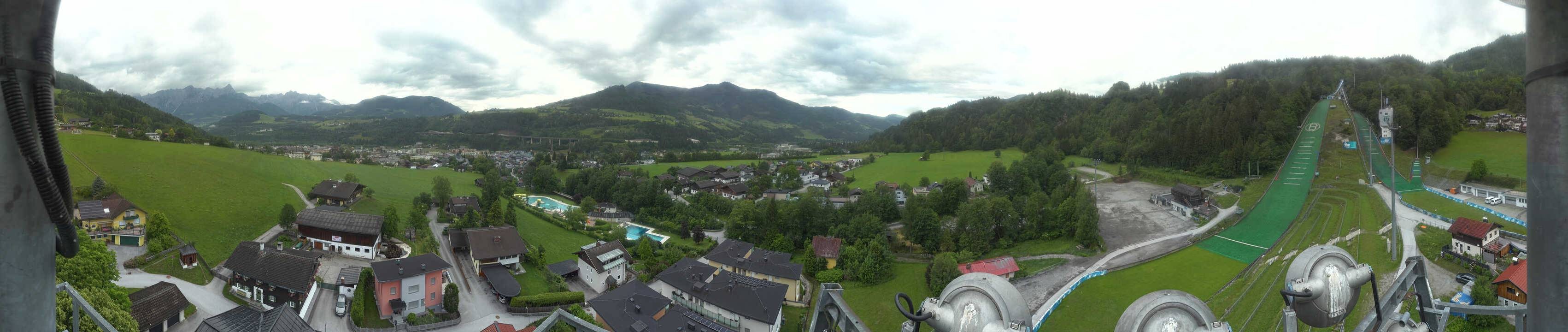 Archived image Webcam Bischofshofen - Village and Ski Jumping Area